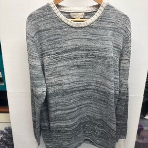 Men's Gray Crewneck Sweater